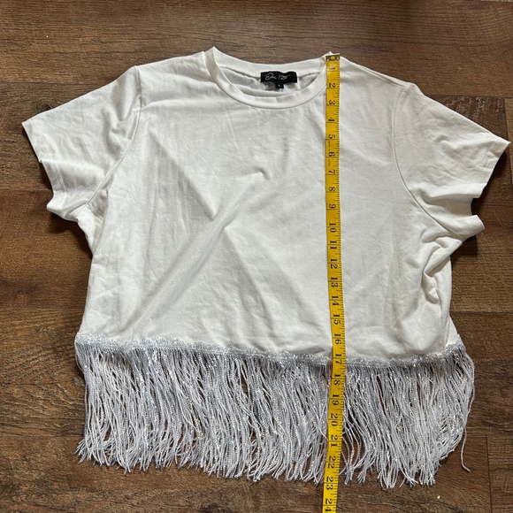 Women's On 12th T-Shirt Size L White with Silver Fringe Holiday Clearance - Picture 5 of 5